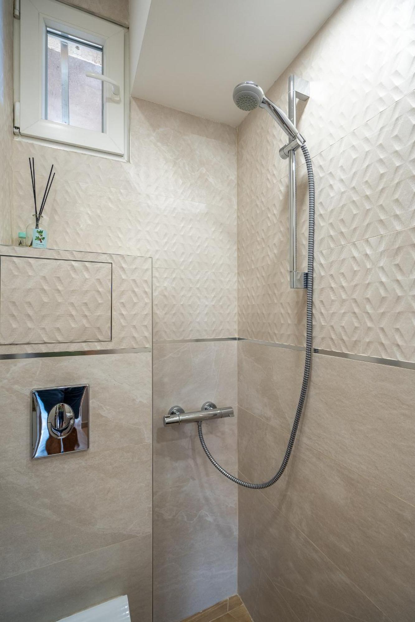 Downtown Apartment Eymi Sofia Bagian luar foto