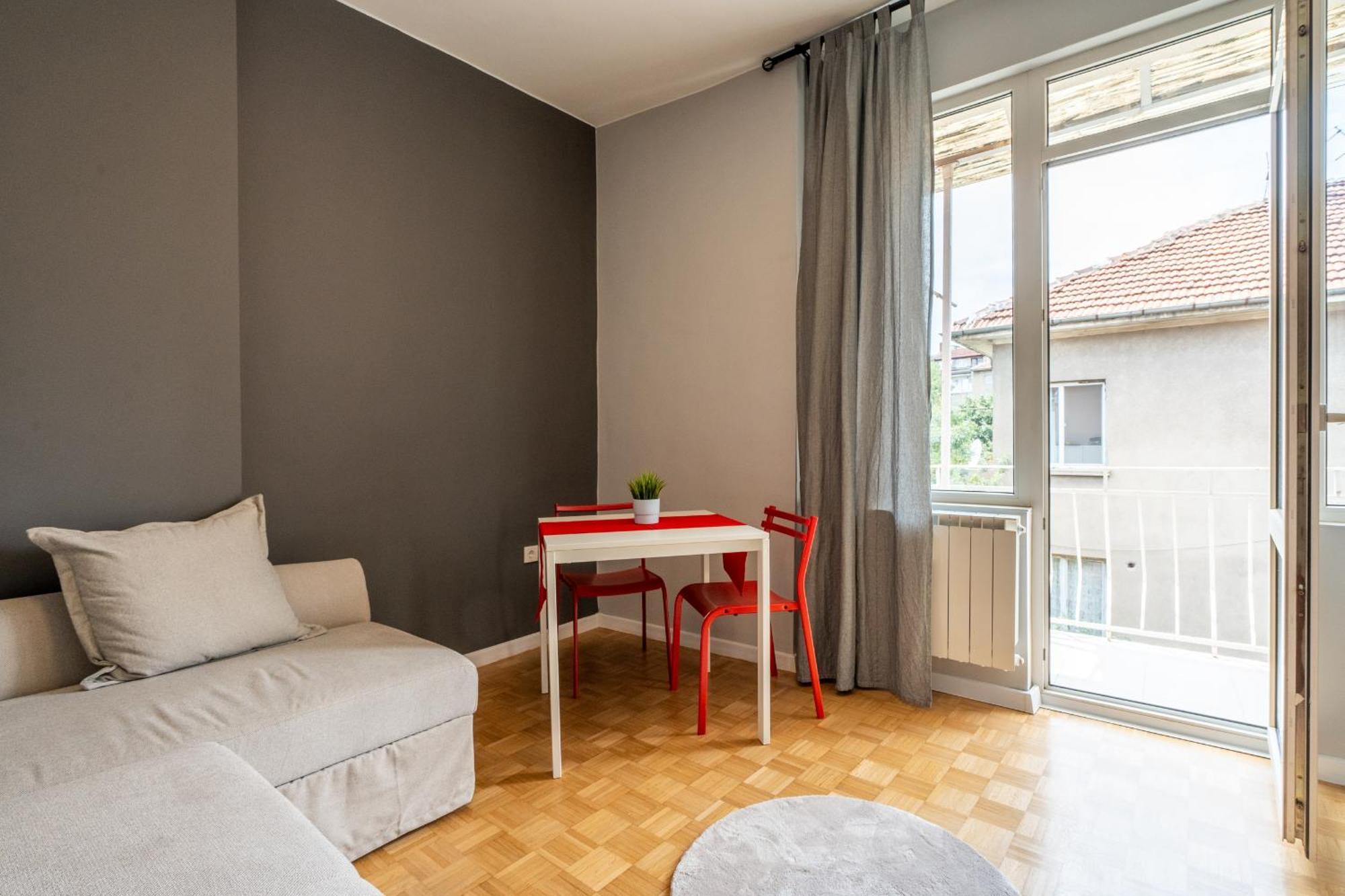 Downtown Apartment Eymi Sofia Bagian luar foto