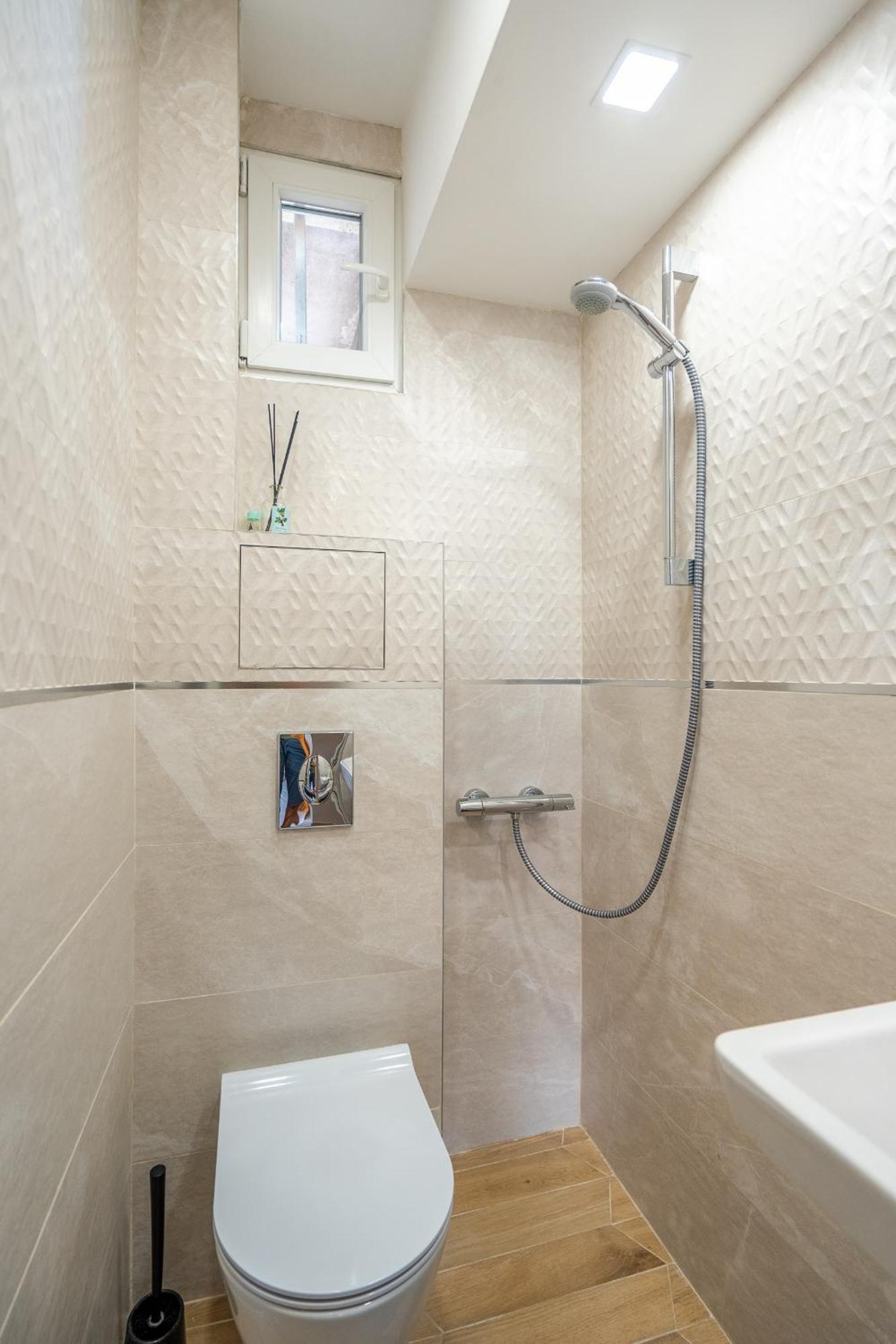 Downtown Apartment Eymi Sofia Bagian luar foto
