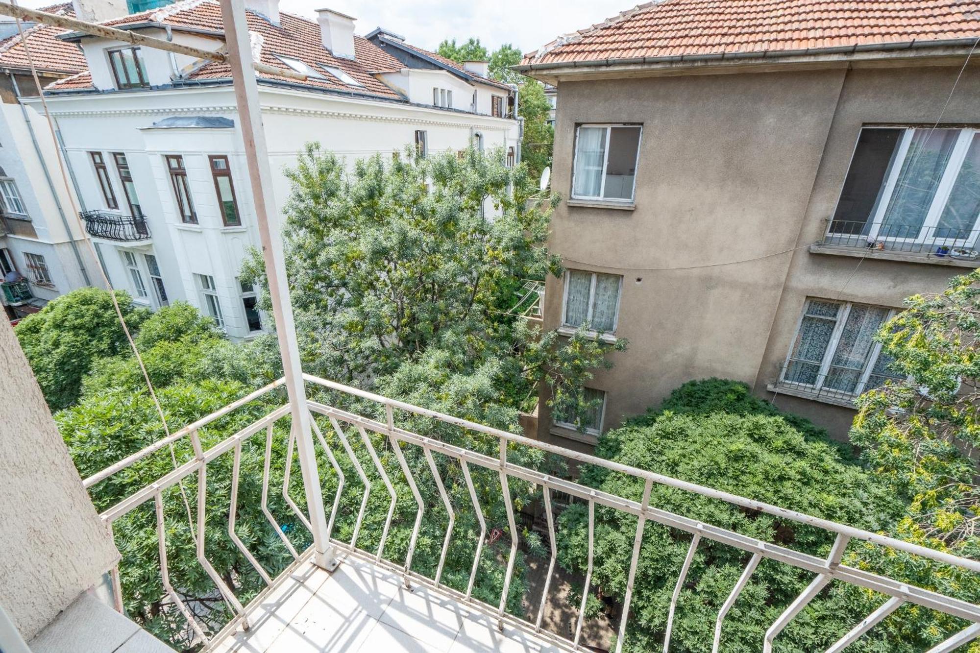 Downtown Apartment Eymi Sofia Bagian luar foto